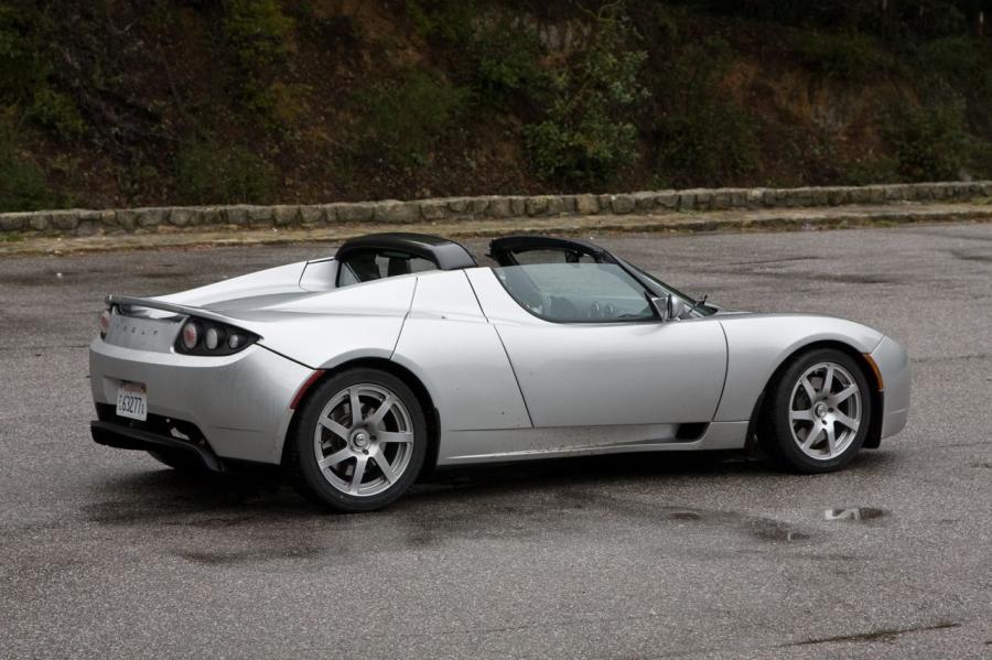  Tesla Roadster 2008 года  (фото 57 из 69)